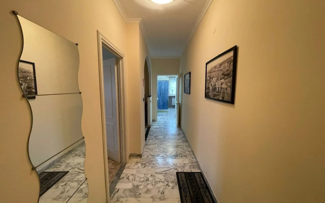 La Pietra sul Mare