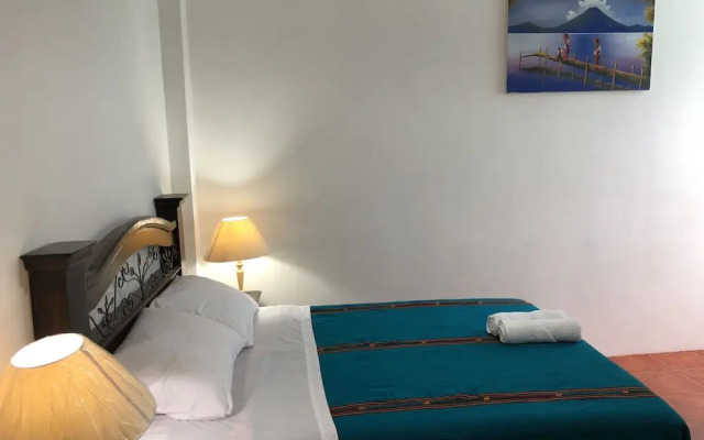 Hotel Panajachel Los Angeles