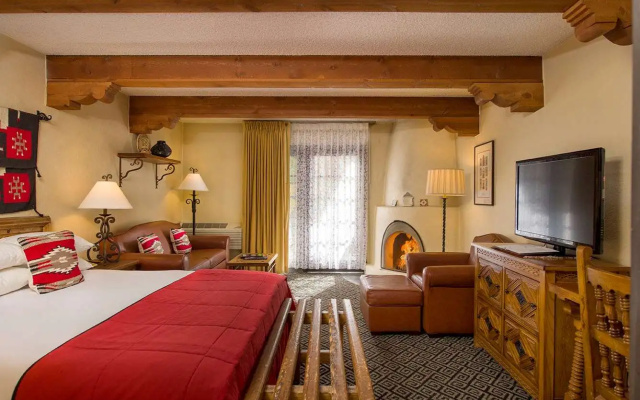 Inn of the Governors