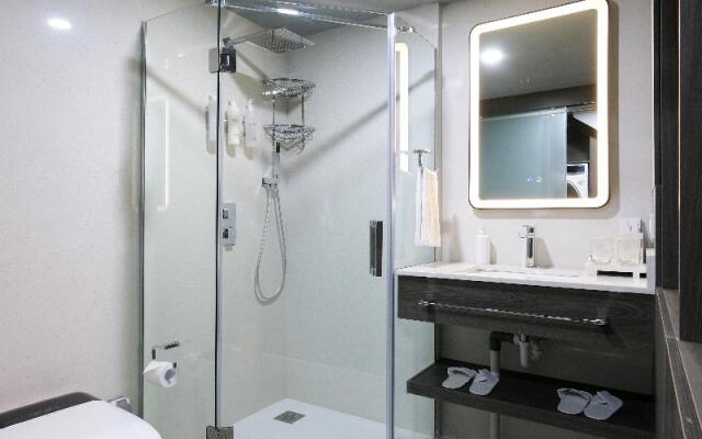 Aster Apartment Bali