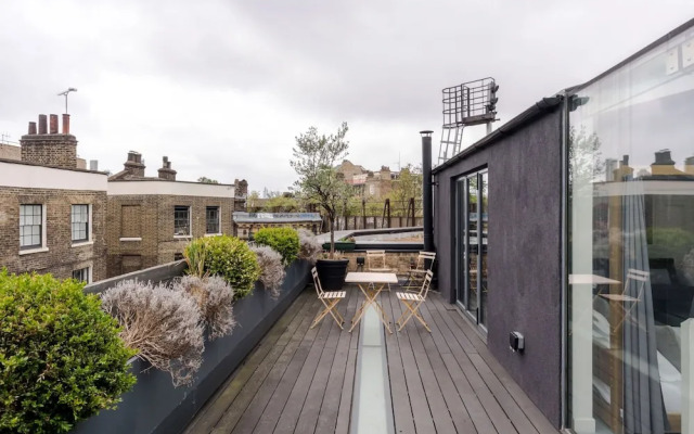 The Cheeky Hideaway - Borough - by Frankie Says