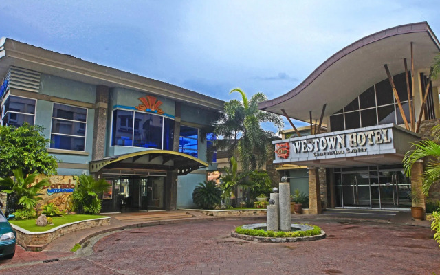 MO2 Westown Hotel Iloilo