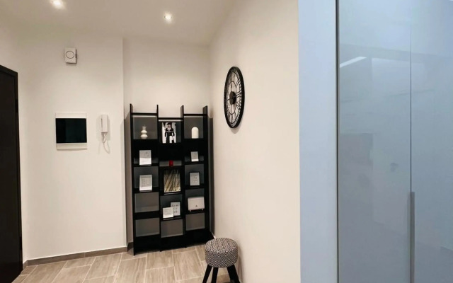 Beautiful designer Apartment new near Akropolis