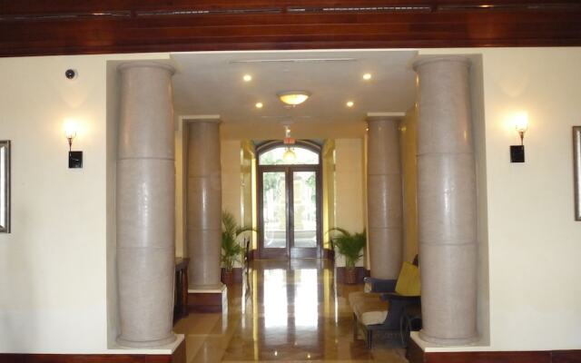 Palmyra Luxury Beach Condo