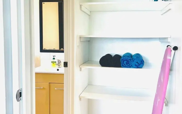 Nikao Hillside Suite