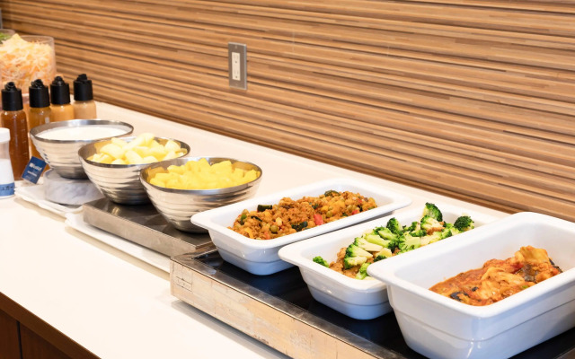 Comfort Hotel Narita