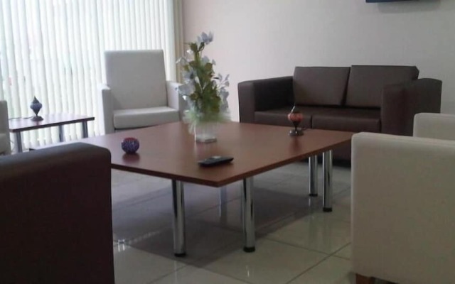 Legend Hotel Tem