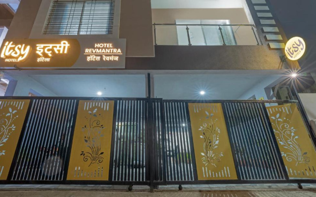 Hotel Revmantra