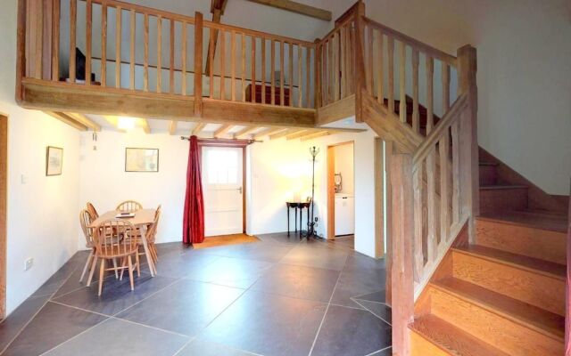 Buckland Brewer COB Barn 2 Bedrooms