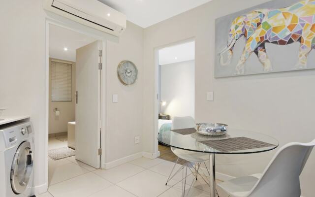KMG Apartments at The Apex on Smuts