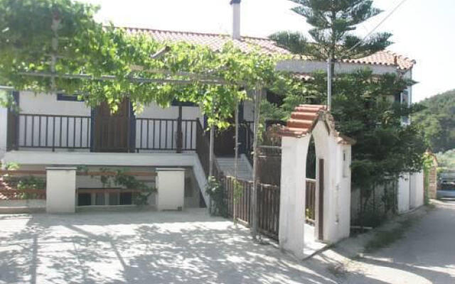 Diomas Studios