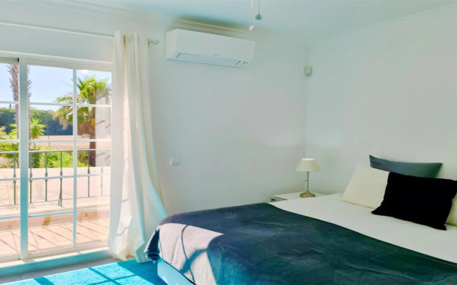 Vila Castro, Cleverdetails CD239