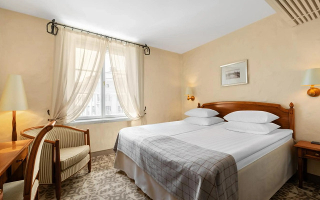 Rixwell Collection Savoy Boutique Hotel
