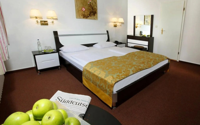 City Gate by Centro Comfort