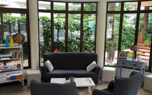 Hotel Mireia