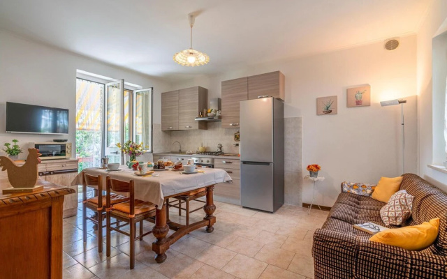 Stunning Home in Fontanile With 2 Bedrooms and Wifi