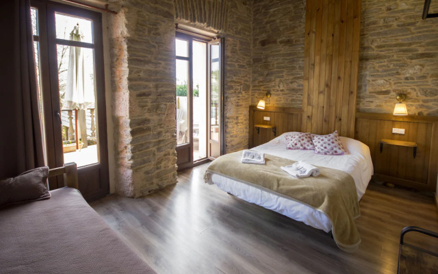 Albergue La Casona de Sarria