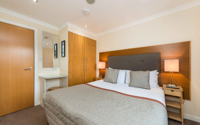 Fountain Court Apartments - Harris