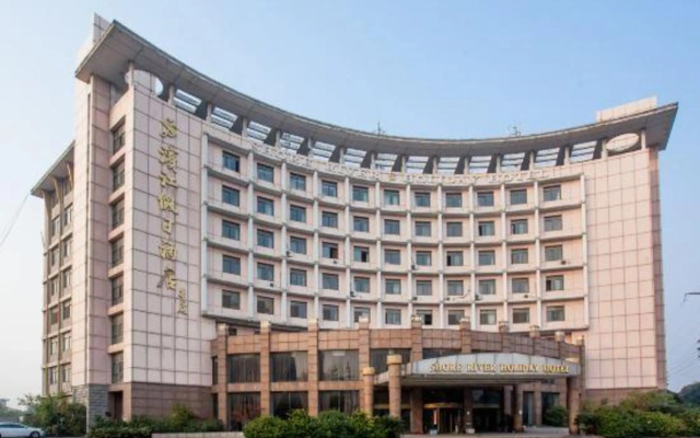Shore River Holiday Hotel