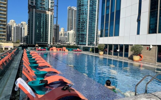 HFZ - 1 bedroom apartment in JLT