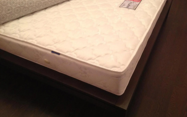 220V ЗАВЖДИ Central Point Apartment