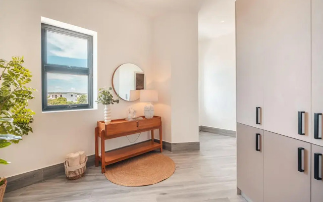 Brand new Apartment w two Bedrooms in Cap Cana VA