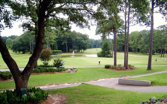 Ramada by Wyndham Diamondhead I-10/Gulfport