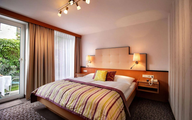 Strandhotel Alte Donau