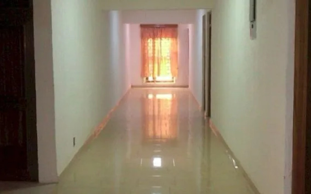 Adinkra Plaza Hotel