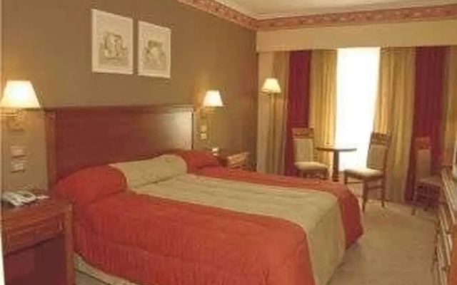 Howard Johnson by Wyndham Villa Maria Casino