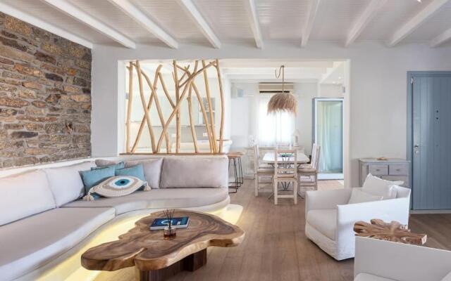 Aura Homes, Villa on Sea - Saint Anna Beach