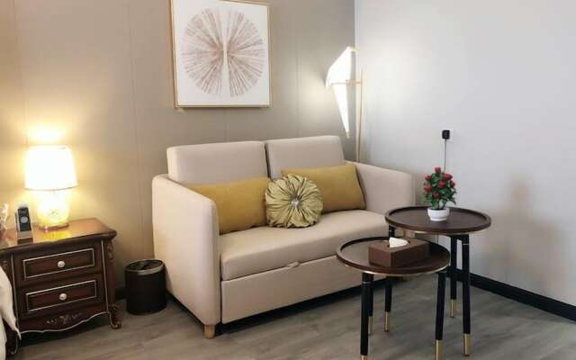 Ruide Apartment Xiaobei Railway Station