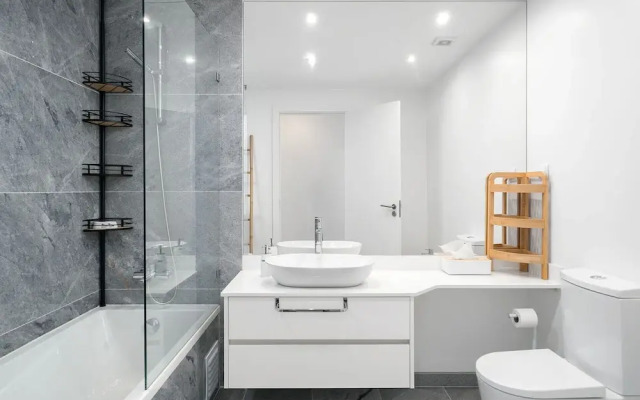 Lagos Modern 1 With Pool by Homing