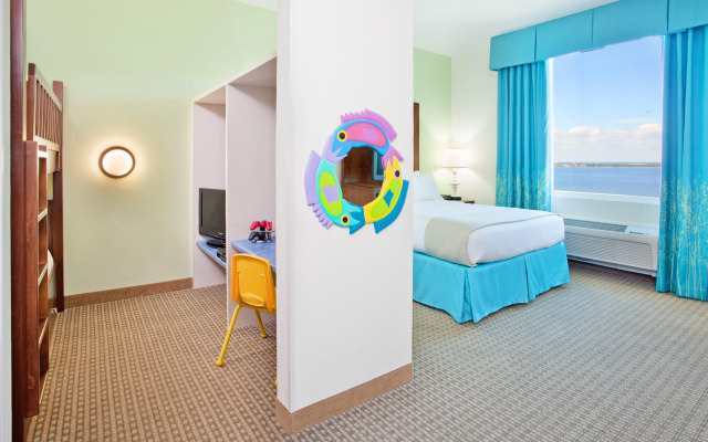 Holiday Inn Resort Pensacola Beach by IHG