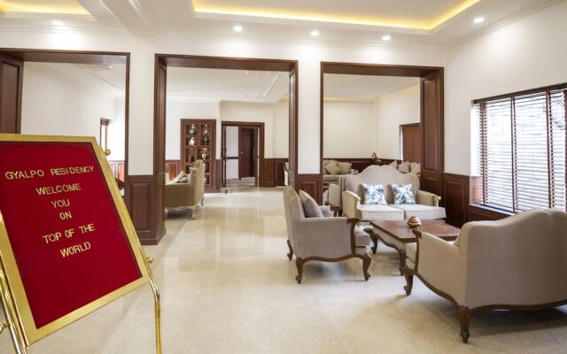 Hotel Gyalpo Residency - A Mountain View Luxury Hotel in Leh
