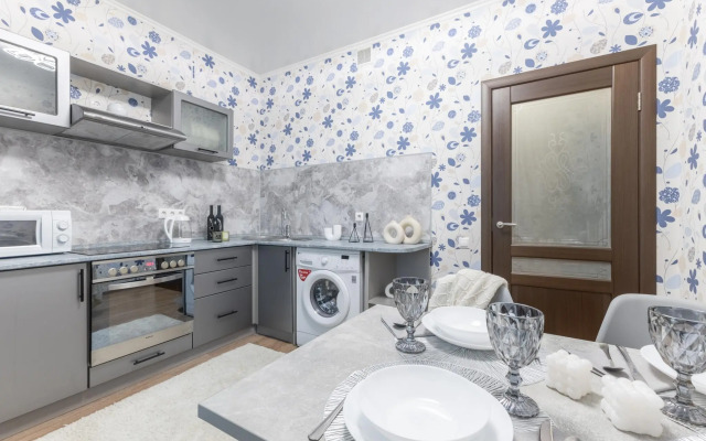 Апартаменты Комфорт на улице Амирхана Еники 17