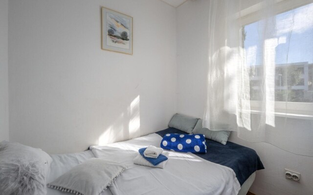 Nice Apartment in Malinska With Wifi and 3 Bedrooms