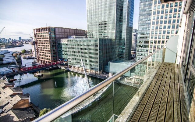 Canary Wharf - Corporate River View Apartments