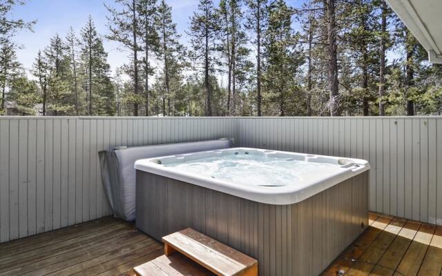 Bunker 26 Holiday Home