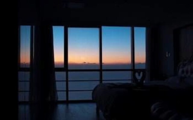 Wilton Lanting Sea-view Holiday Hotel (Qingdao Naluwan)