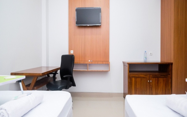 Urbanview Syariah Loji Arum Stasiun Klaten by RedDoorz – Guest Rooms – Klaten