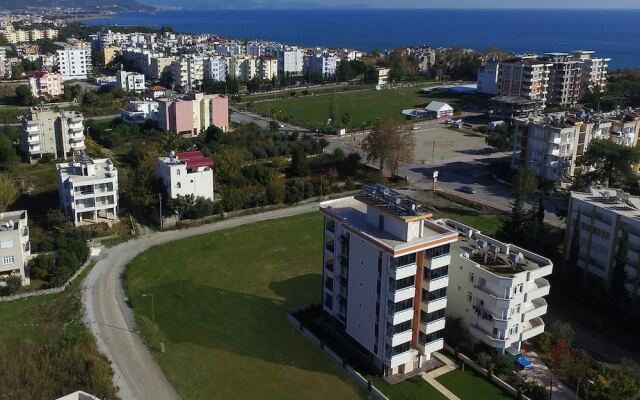 Hanzade Home