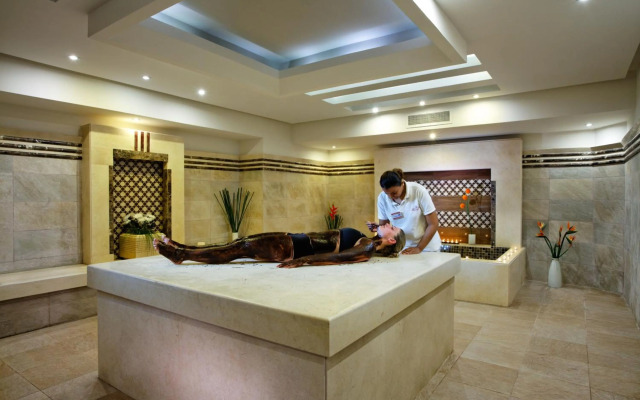 Pickalbatros Royal Moderna Sharm & Aqua Park