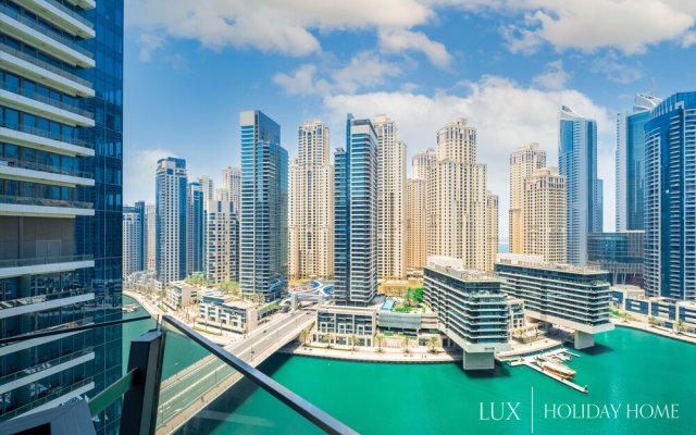 LUX - Dubai Marina Waterfront Suite 2