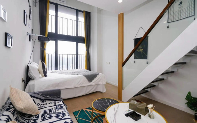 Huayushi Apartment Hotel