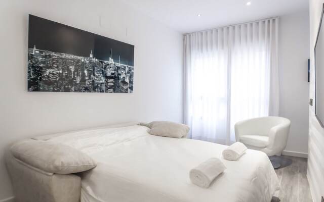 Goles Deluxe with parking