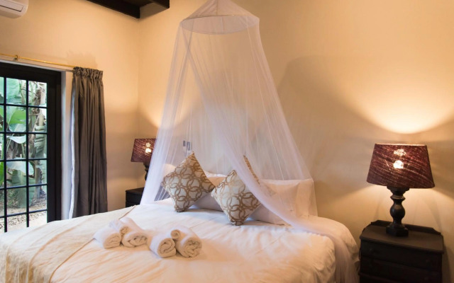 Addo African Home