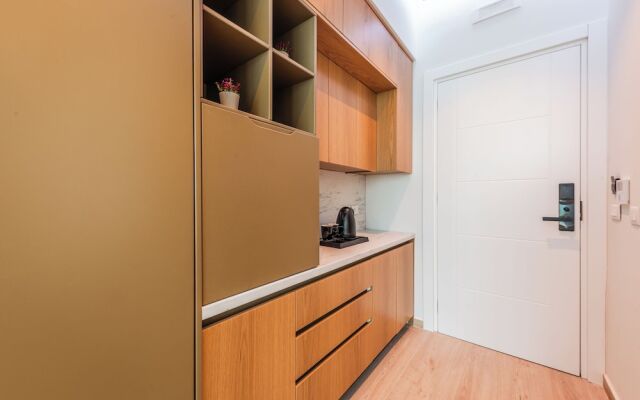 Marina Luxury Suite 102 Sea View