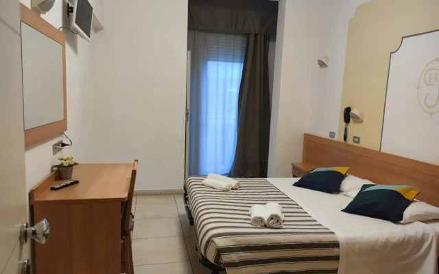 New Hotel Jolie
