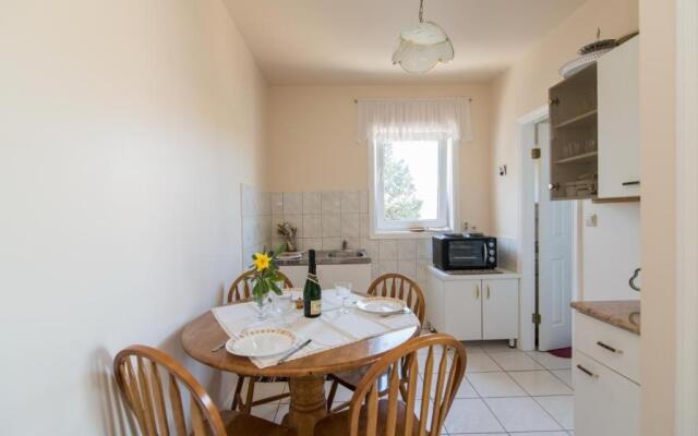 Apartments Mijajov Dvor